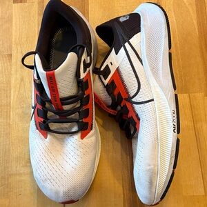 Nike Men's Size 10 Cleveland Browns Pegasus 38